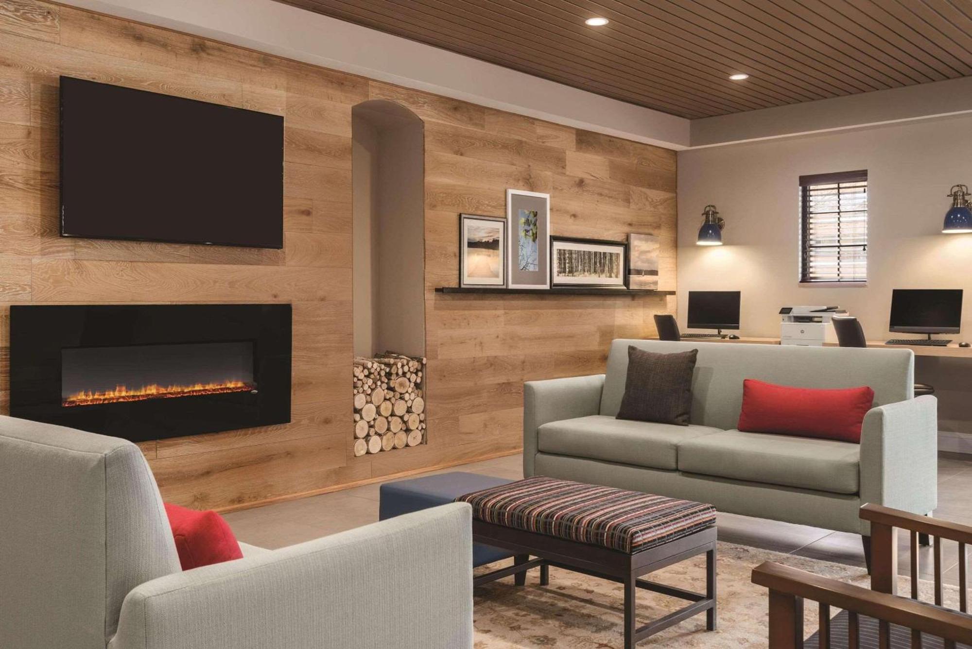 הופמן אסטייטס Country Inn & Suites By Radisson, Chicago-Hoffman מראה חיצוני תמונה