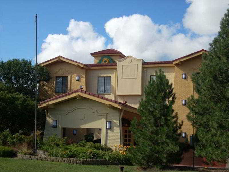 הופמן אסטייטס Country Inn & Suites By Radisson, Chicago-Hoffman מראה חיצוני תמונה